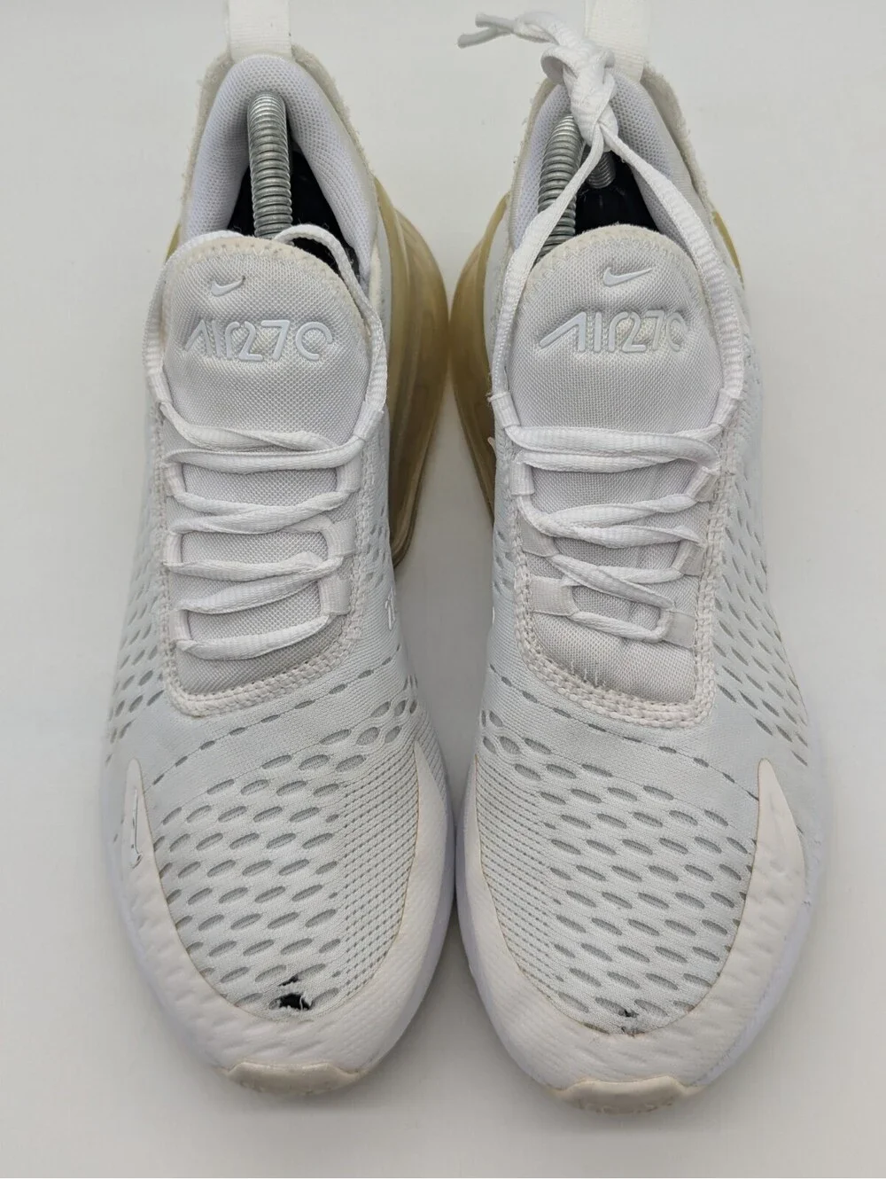 Nike Air Max 270 White Silver Shoes Kids Size 7Y / Womens 8.5 943345-103 *Flaw